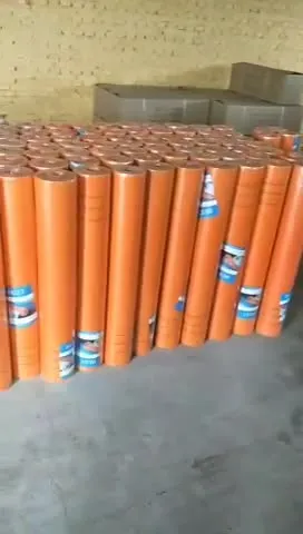 Glasfasernetz 128 g/m² mit gebauschtem Schussgarn, 30 cm x 300 m/Rolle